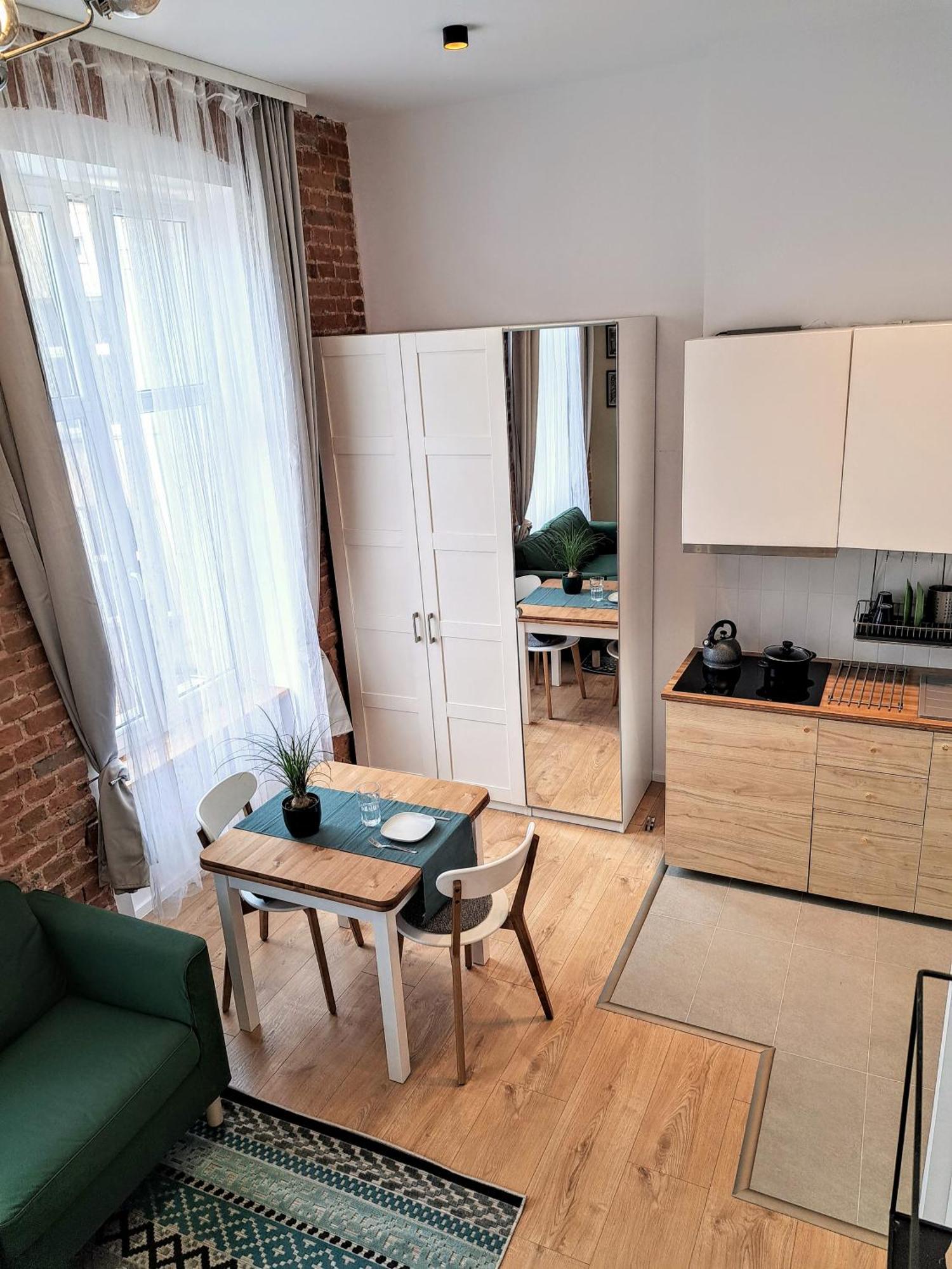 Apartment Mielczarskiego A Przy Manufakturze Łódź